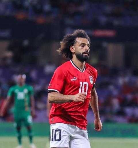 ترتيب محمد صلاح.. قائمة اللاعبين في جائزة الكرة