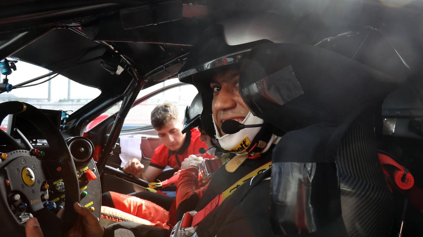 سباقات السيارات