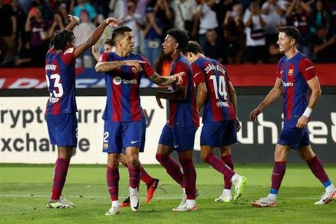 برشلونة يواجه رايو فاليكانو اليوم في الدوري