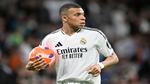 حكيمي يتألق في الدوري الفرنسي ويطمح للكرة الذهبية