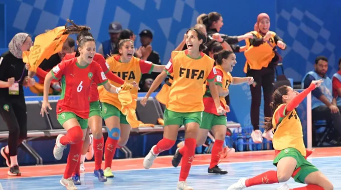 المنتخب النسوي لكرة القدم يستعد لمواجهة إسبانيا