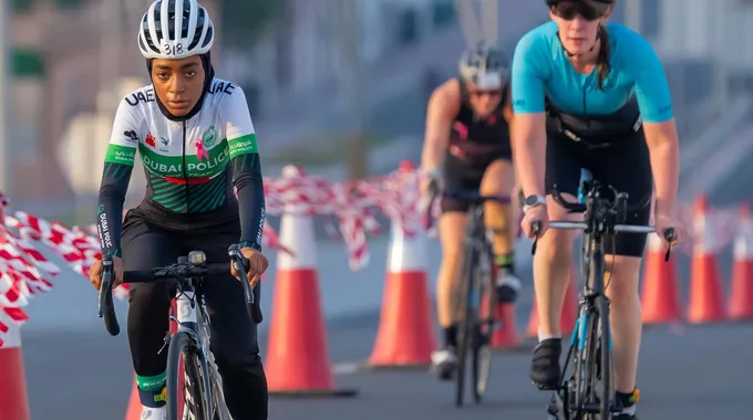 كأس العالم للترايثلون للسيدات في دبي