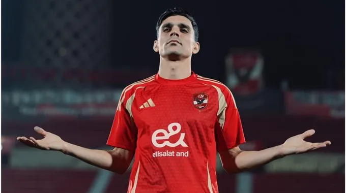 أشرف بن شرقي يسجل هدف التقدم في السوبر المصري