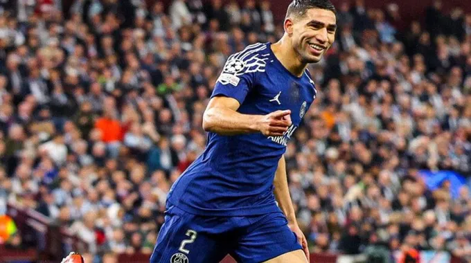 أشرف حكيمي يرفع راية التحدي في باريس سان جيرمان