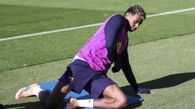 استبعاد لامين جمال من معسكر المنتخب الإسباني