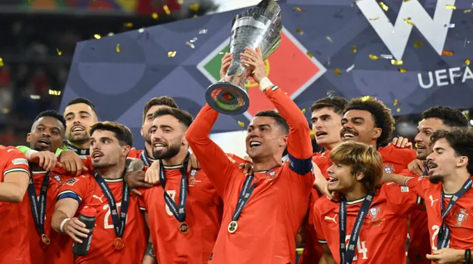 البرتغال تتوج بلقب دوري الأمم الأوروبية 2025
