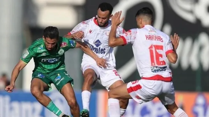 الرجاء يواجه الفتح الرياضي في الدوري الاحترافي