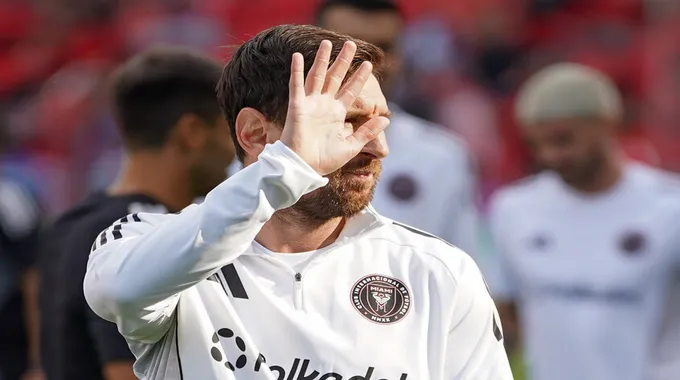 انتقال ميسي إلى إنتر ميامي: الأسباب والدوافع