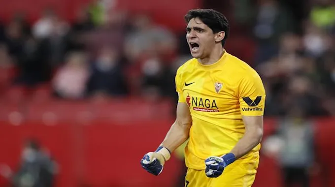 تمديد عقد ياسين بونو مع الهلال حتى 2028
