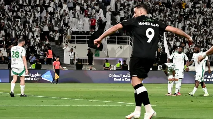 مستجدات إصابة عبد الرزاق حمد الله مع الشباب